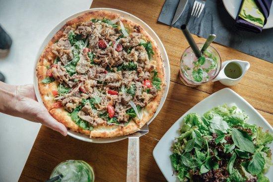 Pizza 4P's Le Thanh Ton